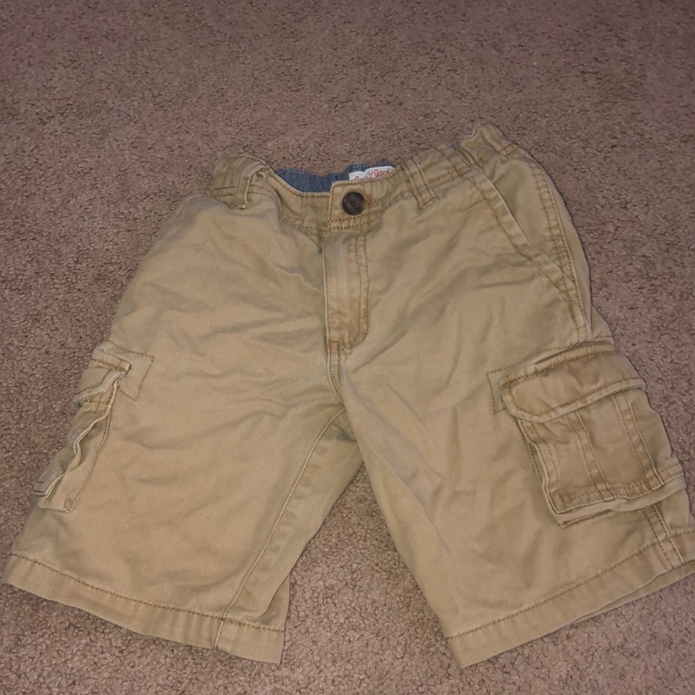 Boys size S 6/7 Cat & Jack kaki shorts